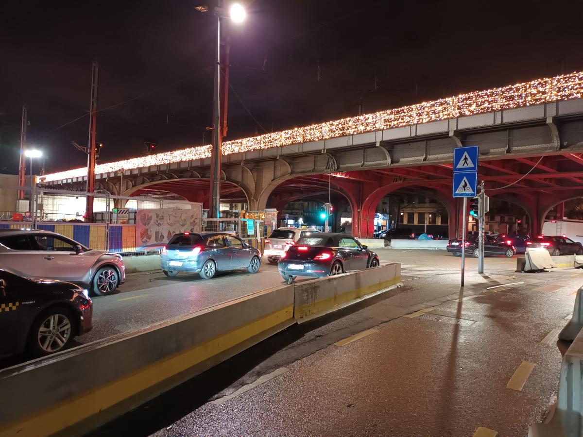 pont guirlandes esplanade