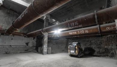 Excavation dans la station. 