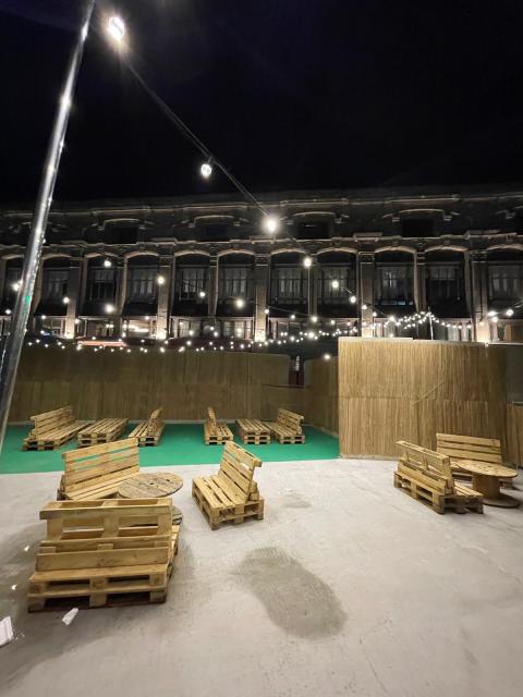 Zone de rencontre Stalingrad en soirée